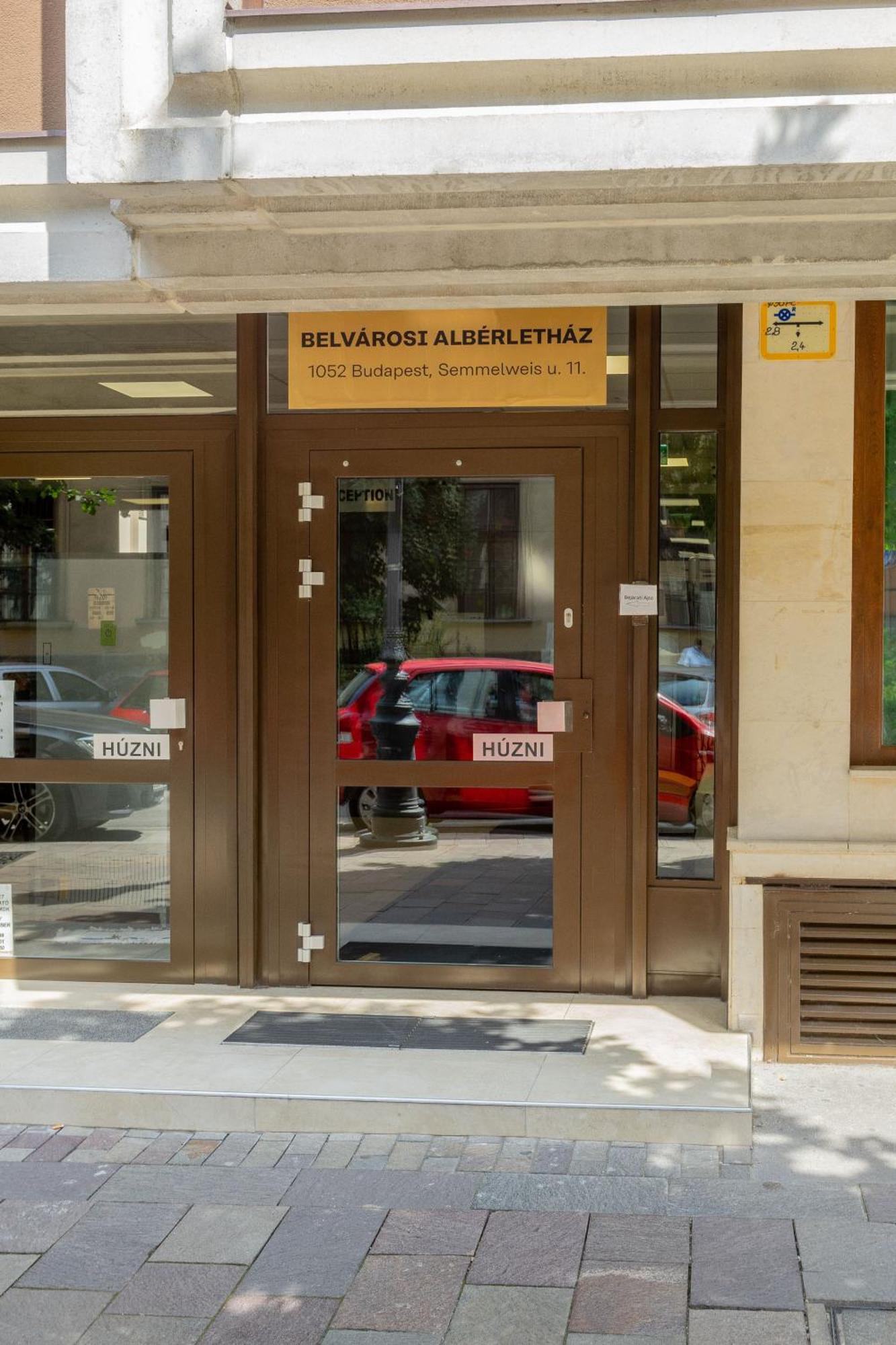 Downtown Apartment House Orange Budapeste Exterior foto